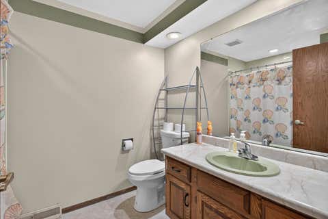 Tiny photo for 1555 Prairie Vista Drive, Bettendorf, IA 52722 (MLS # 12731072)