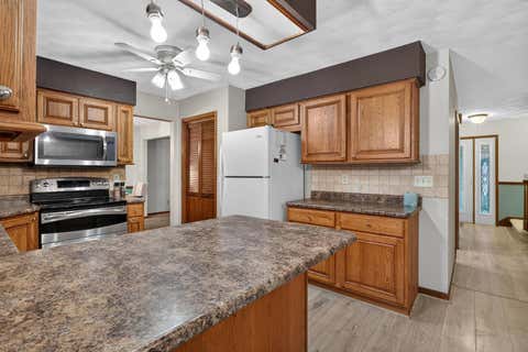 Tiny photo for 1555 Prairie Vista Drive, Bettendorf, IA 52722 (MLS # 12731072)