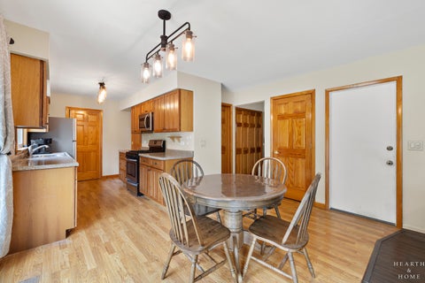 Tiny photo for 506 Old Hunt Road, Fox River Grove, IL 60021 (MLS # 12649421)