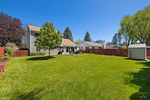 Tiny photo for 506 Old Hunt Road, Fox River Grove, IL 60021 (MLS # 12649421)