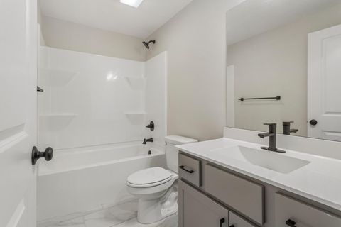 Tiny photo for 710 Wheatley Drive, Mahomet, IL 61853 (MLS # 12502706)