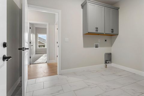 Tiny photo for 710 Wheatley Drive, Mahomet, IL 61853 (MLS # 12502706)