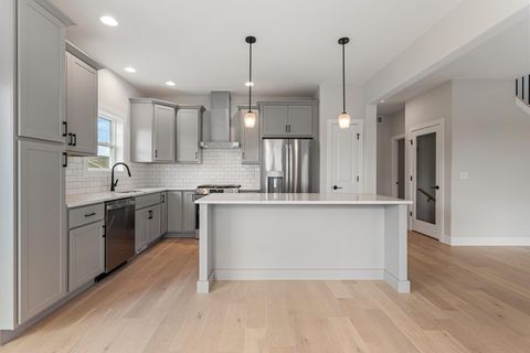 Tiny photo for 710 Wheatley Drive, Mahomet, IL 61853 (MLS # 12502706)