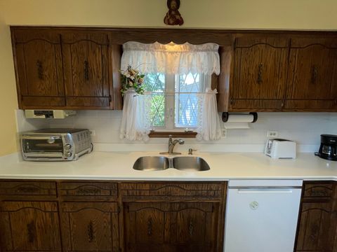 Tiny photo for 10228 S 80th Court, Palos Hills, IL 60465 (MLS # 12647035)
