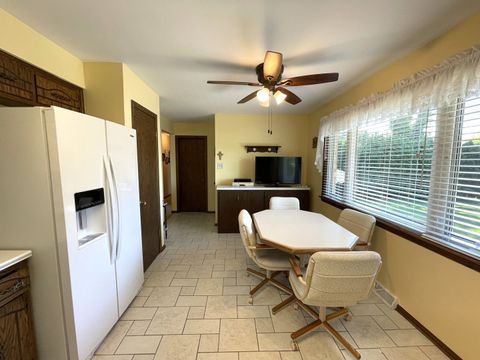 Tiny photo for 10228 S 80th Court, Palos Hills, IL 60465 (MLS # 12647035)