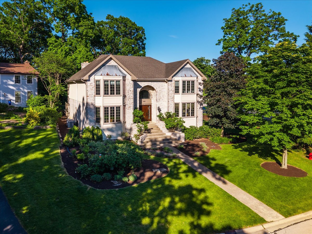 6191 Shorewood Court