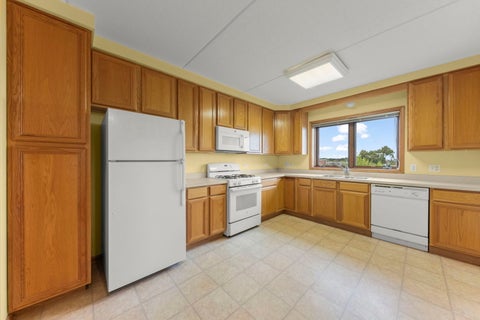 Tiny photo for 1327 E Washington Street #501, Des Plaines, IL 60016 (MLS # 12787960)