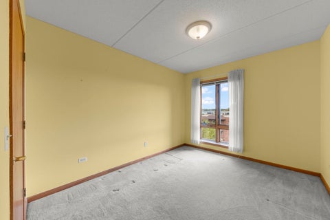 Tiny photo for 1327 E Washington Street #501, Des Plaines, IL 60016 (MLS # 12787960)