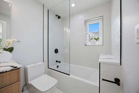 Tiny photo for 1738 Farwell Avenue, Des Plaines, IL 60018 (MLS # 12725818)