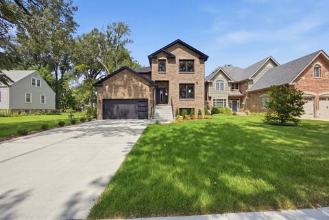 Tiny photo for 1738 Farwell Avenue, Des Plaines, IL 60018 (MLS # 12725818)