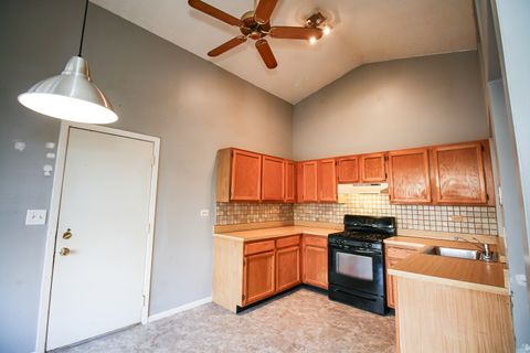 Tiny photo for 1948 Navarone Drive, Naperville, IL 60565 (MLS # 12524820)