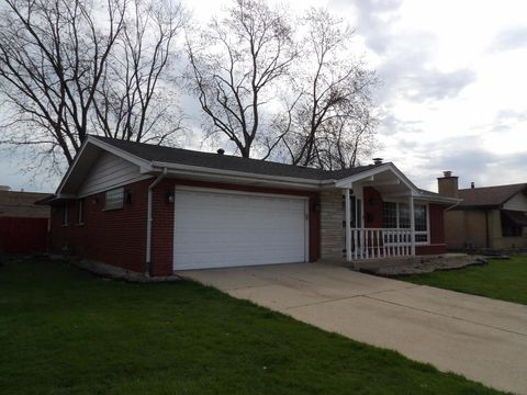 Tiny photo for 16315 Kenwood Avenue, South Holland, IL 60473 (MLS # 12337311)
