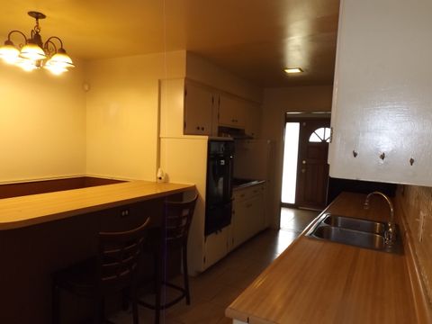 Tiny photo for 16315 Kenwood Avenue, South Holland, IL 60473 (MLS # 12337311)