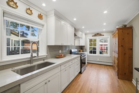 Tiny photo for 1319 Tyrell Avenue, Park Ridge, IL 60068 (MLS # 12529161)