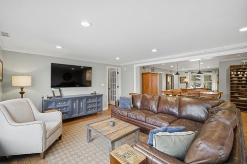 Tiny photo for 1319 Tyrell Avenue, Park Ridge, IL 60068 (MLS # 12529161)