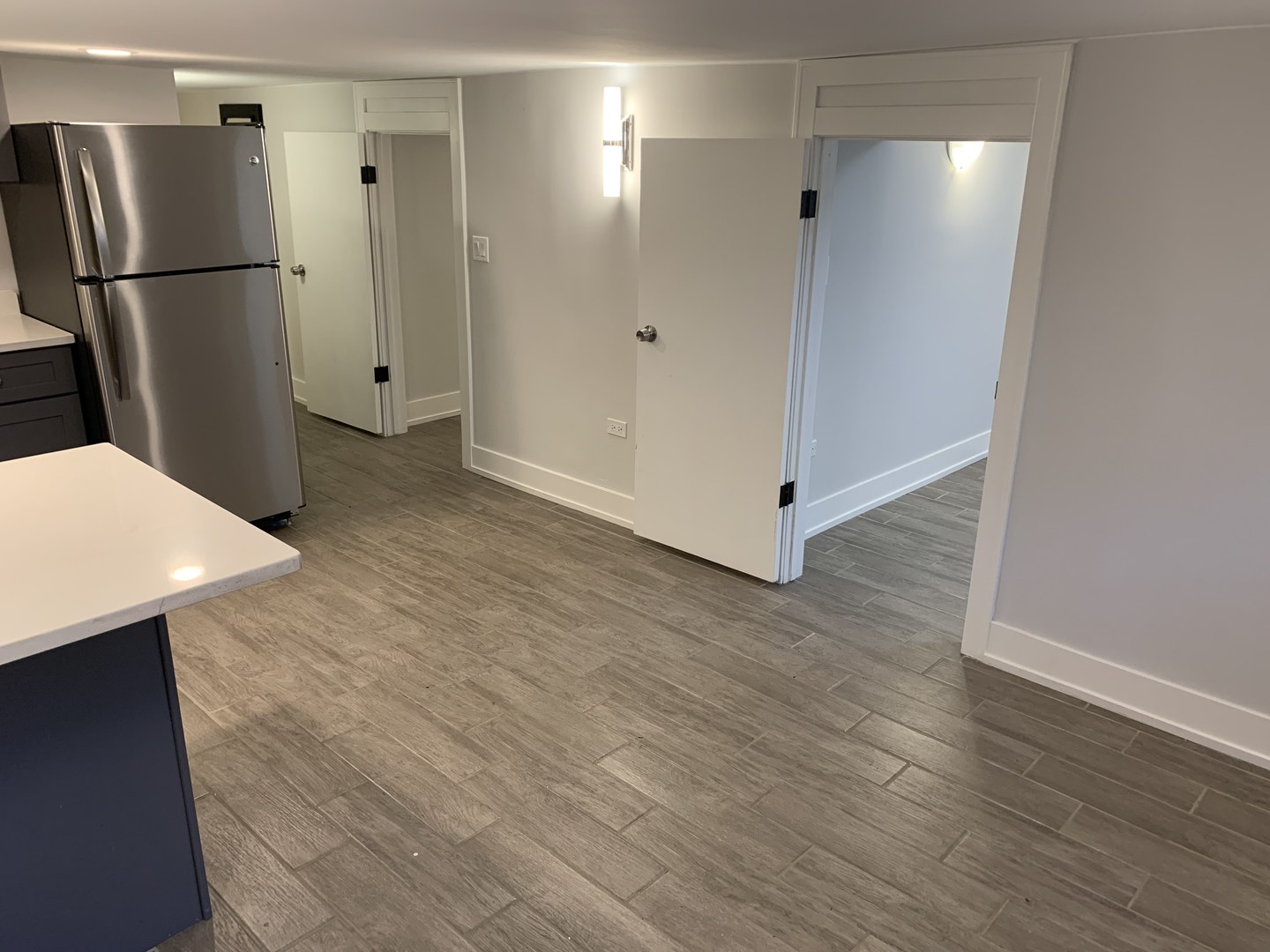 3050 N Clifton Avenue G