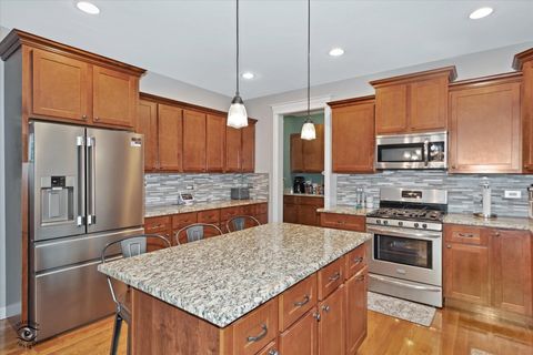 Tiny photo for 24054 S Sunset Lakes Drive, Manhattan, IL 60442 (MLS # 12616464)