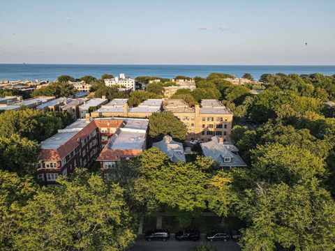 Tiny photo for 530 Michigan Avenue #3E, Evanston, IL 60202 (MLS # 12489639)