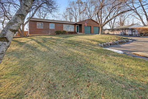 934 Highland Road Mundelein IL 60060