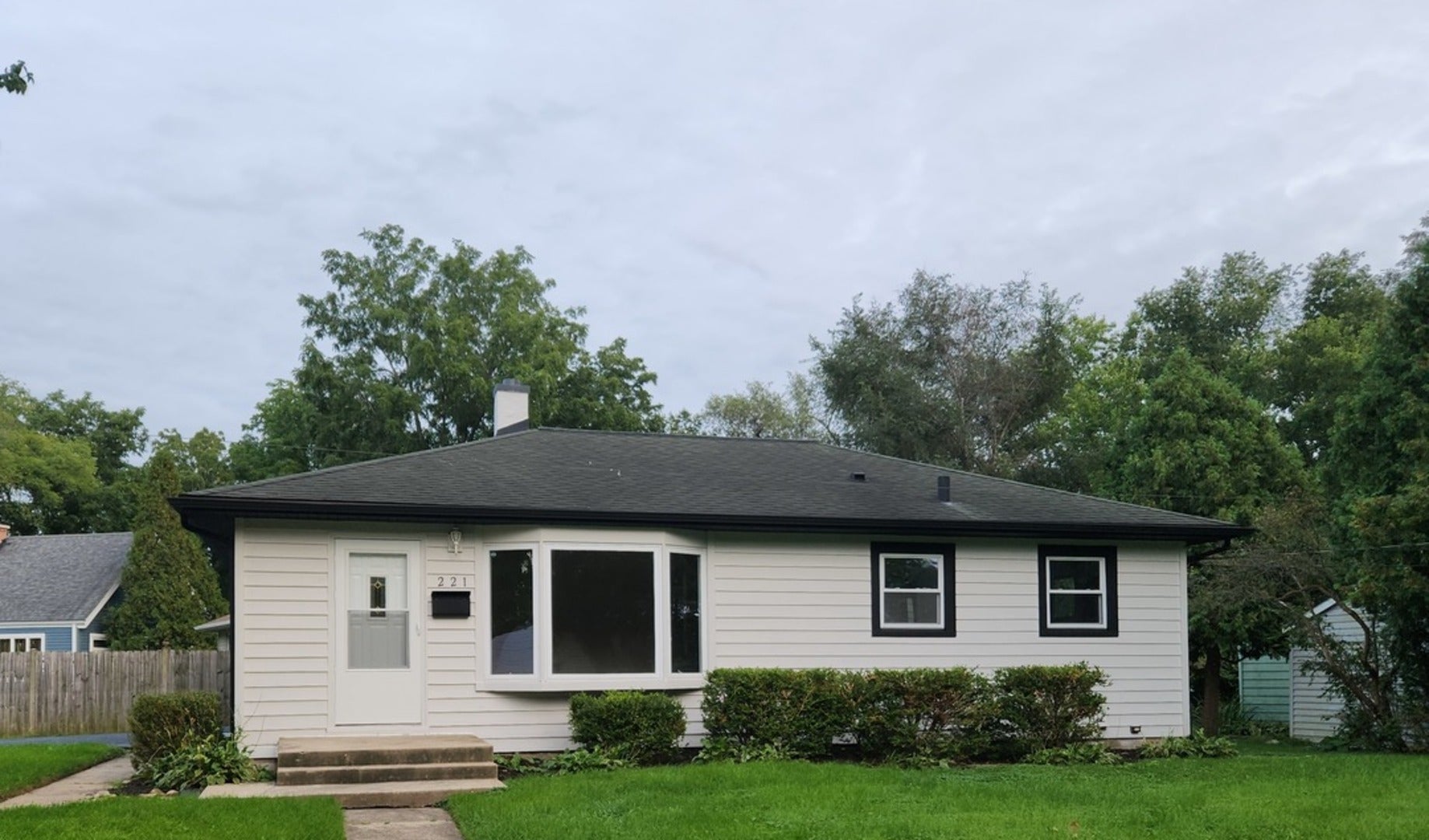 221 Sunset Terrace