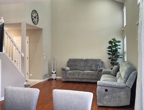 Tiny photo for 138 White Branch Court S, Schaumburg, IL 60194 (MLS # 12536084)