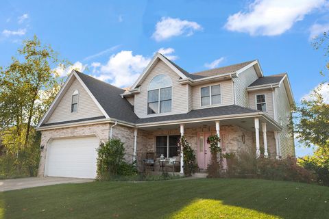 Photo of 413 Navajo Drive, New Lenox, IL 60451 (MLS # 12505464) Photo of 413 Navajo Drive, New Lenox, IL 60451 (MLS # 12505464)