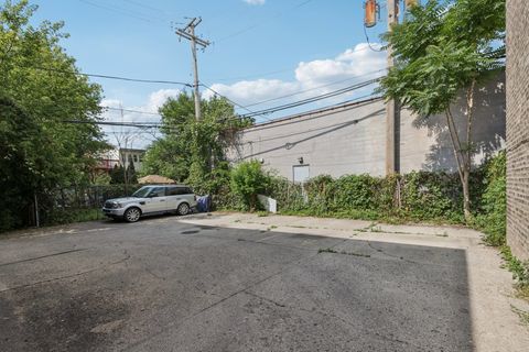 Tiny photo for 4416 N Harding Avenue #3, Chicago, IL 60625 (MLS # 12510807)