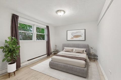 Tiny photo for 4416 N Harding Avenue #3, Chicago, IL 60625 (MLS # 12510807)