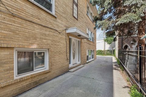 Tiny photo for 4416 N Harding Avenue #3, Chicago, IL 60625 (MLS # 12510807)