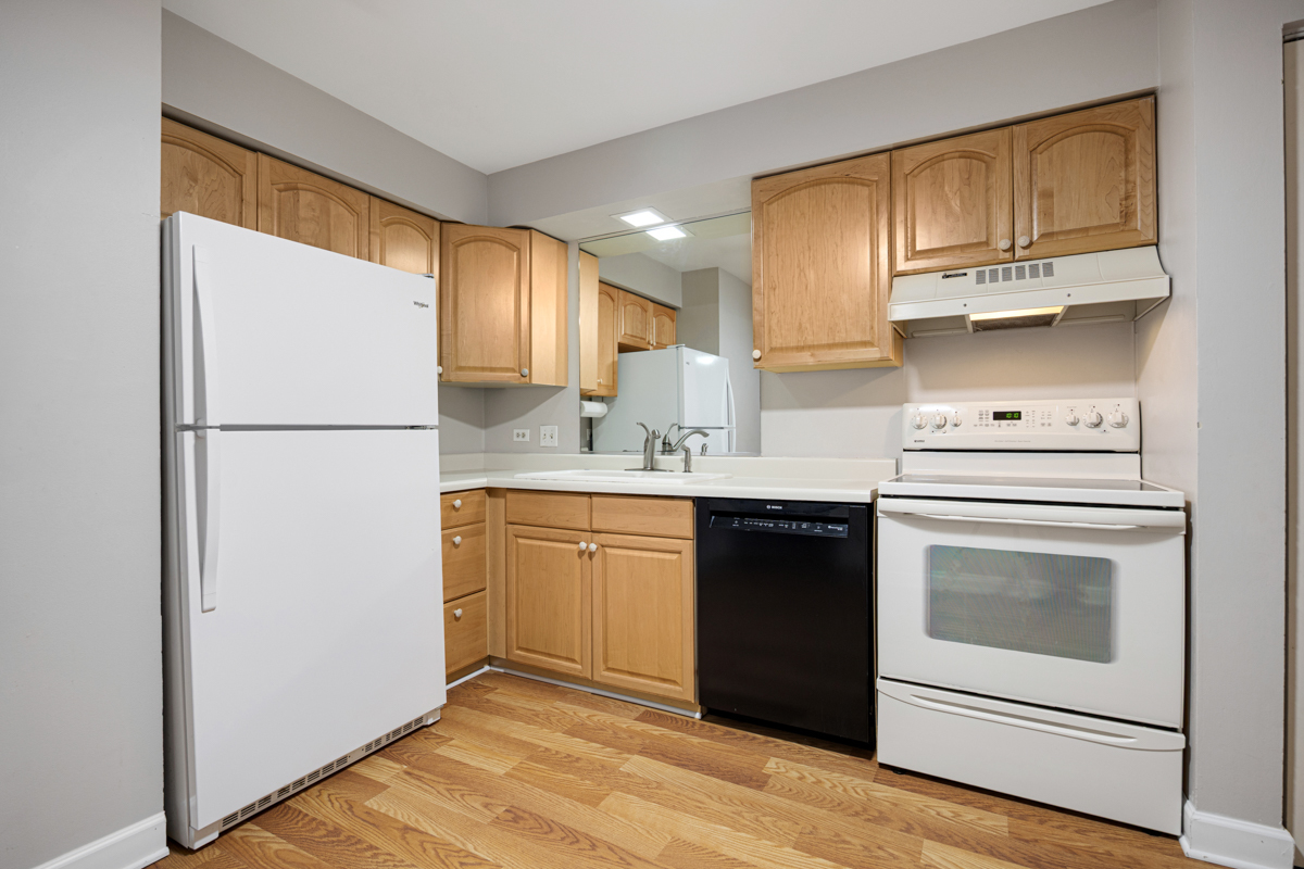 2343 Ogden Avenue 4