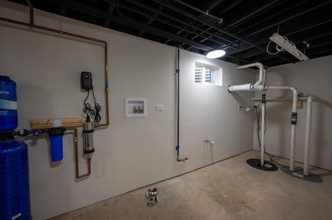 Tiny photo for 3401 N Ellen Drive, Arlington Heights, IL 60004 (MLS # 12498622)