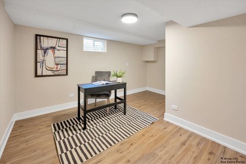 Tiny photo for 3401 N Ellen Drive, Arlington Heights, IL 60004 (MLS # 12498622)