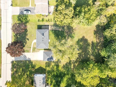 Tiny photo for 3401 N Ellen Drive, Arlington Heights, IL 60004 (MLS # 12498622)