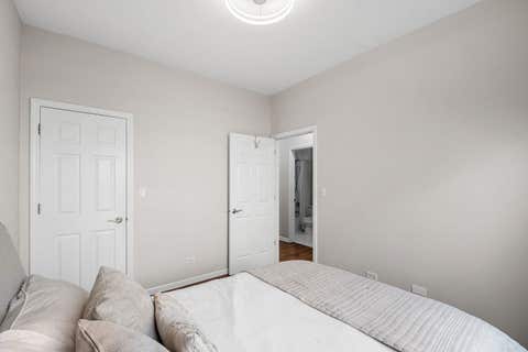Tiny photo for 1010 W Diversey Parkway #3, Chicago, IL 60614 (MLS # 12714229)