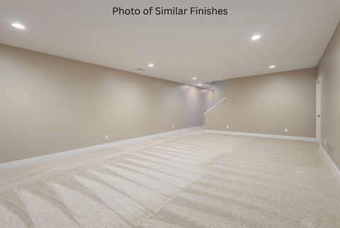 Tiny photo for 11 Viola Drive, Le Claire, IA 52753 (MLS # 100000583)