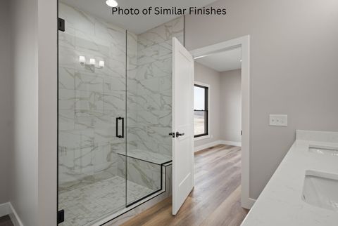 Tiny photo for 11 Viola Drive, Le Claire, IA 52753 (MLS # 100000583)