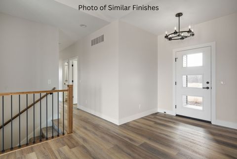 Tiny photo for 11 Viola Drive, Le Claire, IA 52753 (MLS # 100000583)