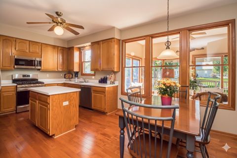 Tiny photo for 1582 Dogwood Drive, Crystal Lake, IL 60014 (MLS # 12523223)