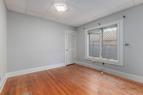 Tiny photo for 117 E Washington Avenue, Lake Bluff, IL 60044 (MLS # 12498564)