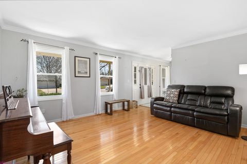 Tiny photo for 1932 Banks Drive, Elgin, IL 60123 (MLS # 12590066)