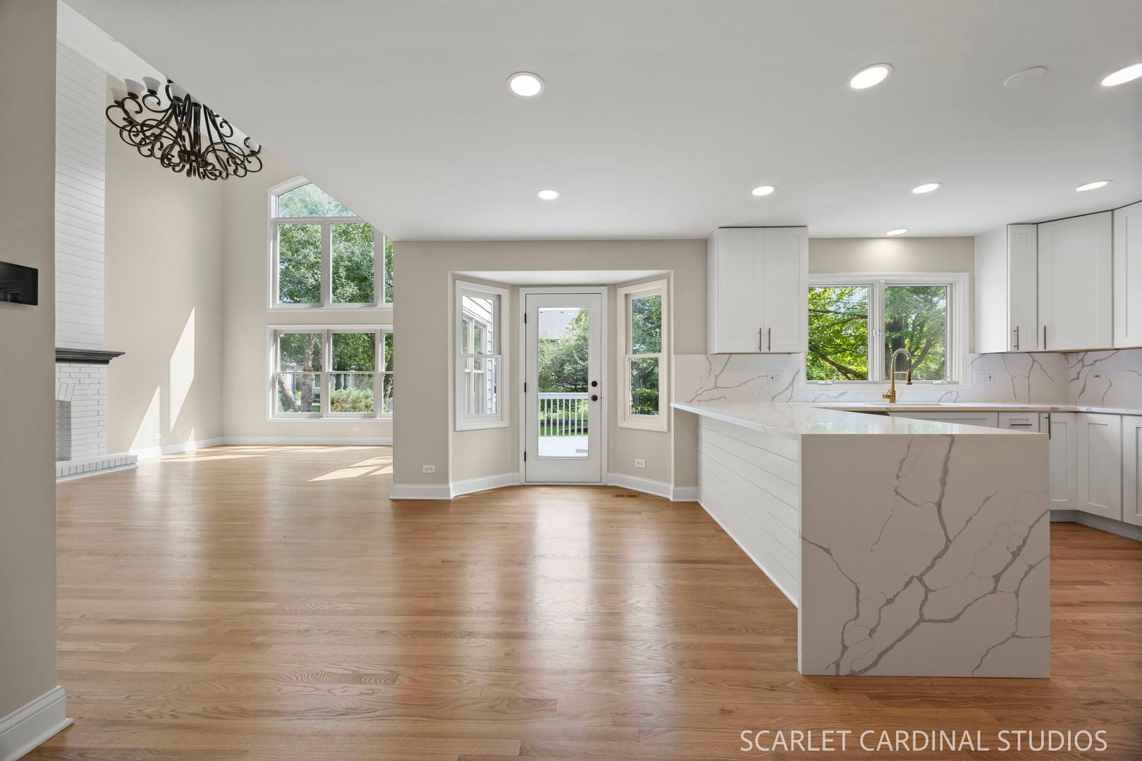 2312 Wellesley Court