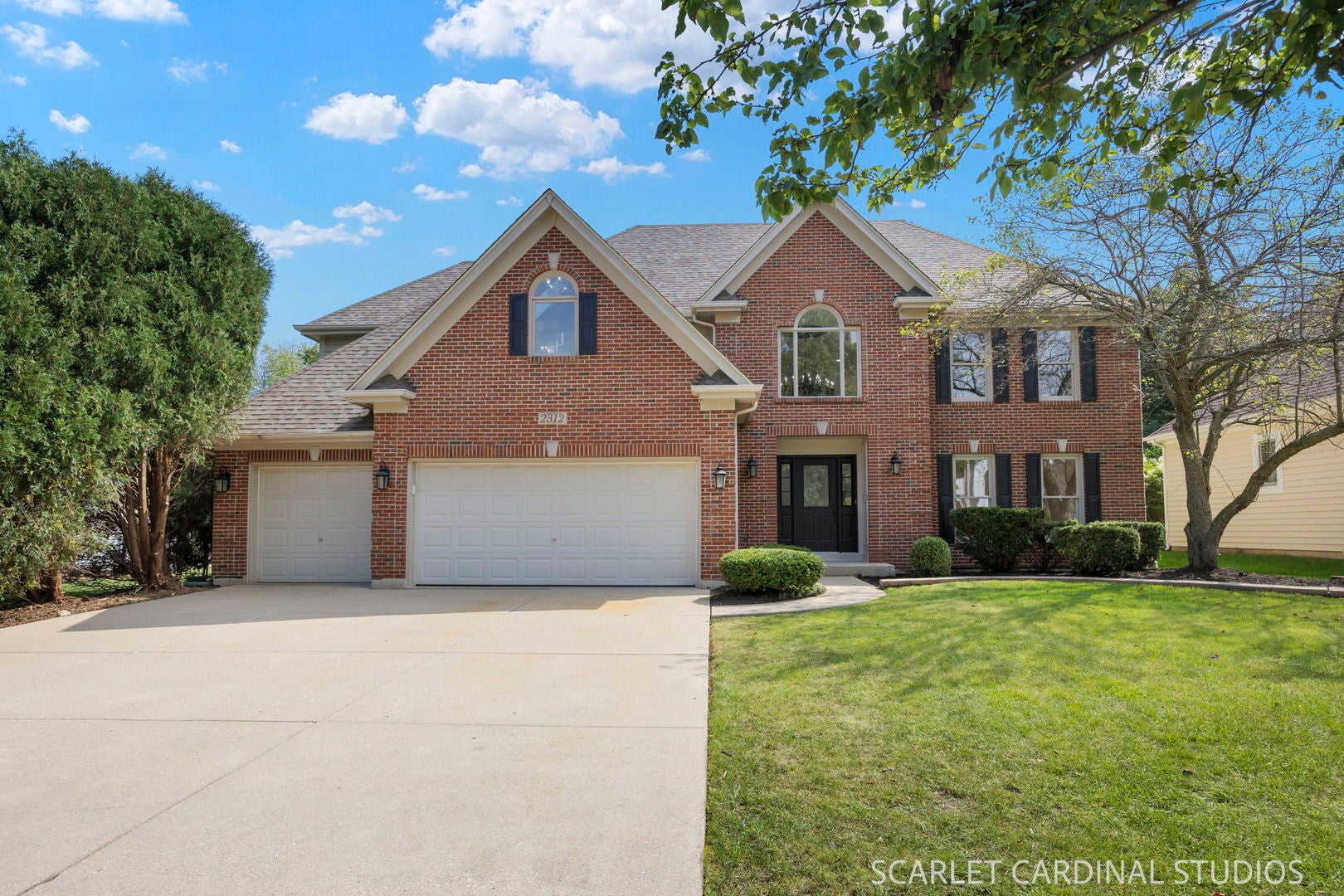 2312 Wellesley Court