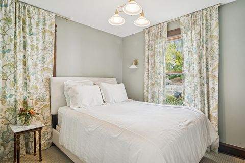 Tiny photo for 856 Oakwood Avenue, Lake Forest, IL 60045 (MLS # 12501184)