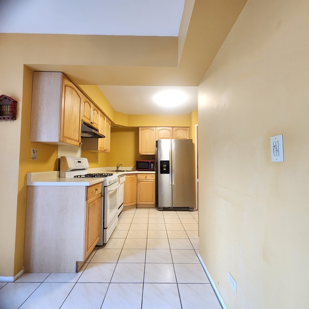 402 Honey Locust Drive