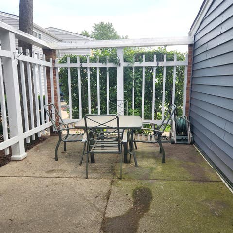 Tiny photo for 402 Honey Locust Drive, Wheeling, IL 60090 (MLS # 12688939)
