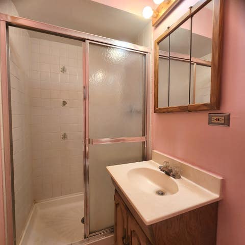 Tiny photo for 402 Honey Locust Drive, Wheeling, IL 60090 (MLS # 12688939)
