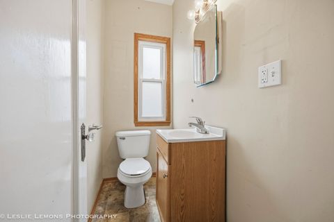 Tiny photo for 3437 Wesley Avenue, Berwyn, IL 60402 (MLS # 12615513)
