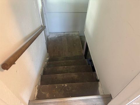 Tiny photo for 709 S VIRGINIA Street, Marion, IL 62959 (MLS # EB458227)