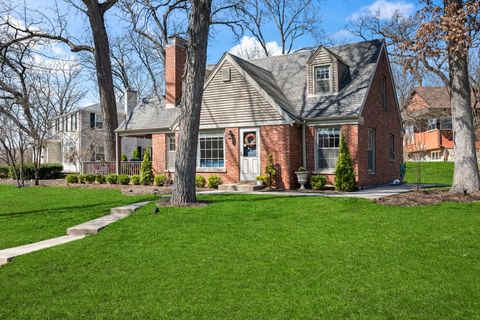 Tiny photo for 409 Valley Road, Itasca, IL 60143 (MLS # 12596640)