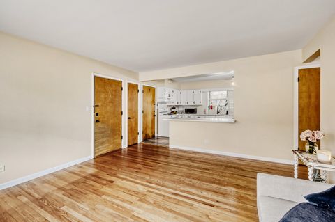 Tiny photo for 837 Lathrop Avenue #2E, Forest Park, IL 60130 (MLS # 12545249)